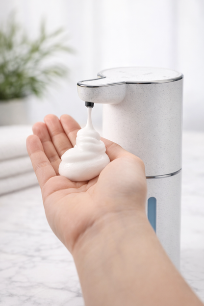 Distributeur de savon automatique sans contact.